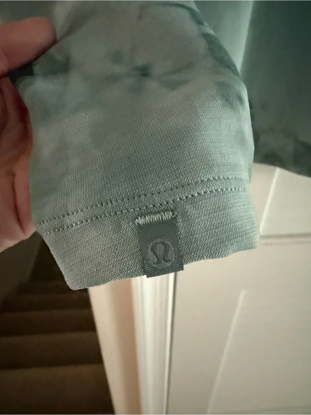 Lululemon train to be short Sleeve